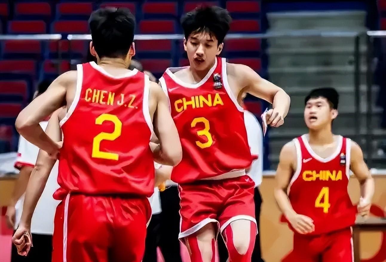 印度球员在国际青年篮球比赛中获胜 印度球员在国际青年篮球比赛中获胜