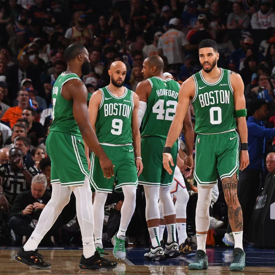 关于凯尔特人总经理称球队整体实力有所提升眼看东部前三的信息