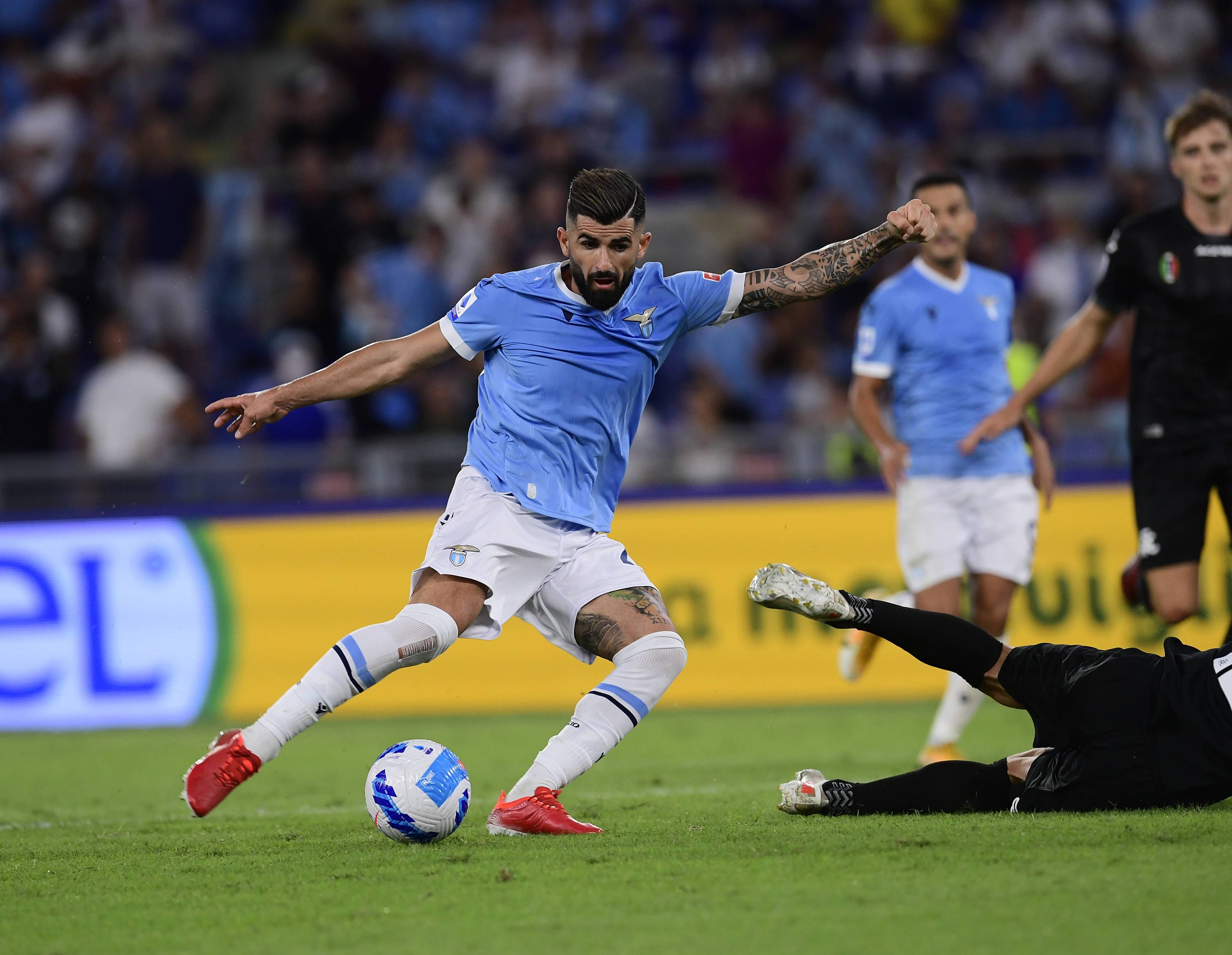 B体育体育投注-拉齐奥客场战平热那亚，保持不败纪录的简单介绍