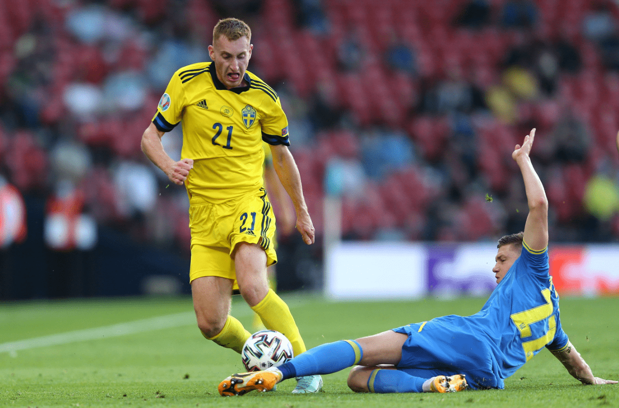 关于斯洛伐克在欧预赛中取得惊人胜利，晋级强强对话的信息