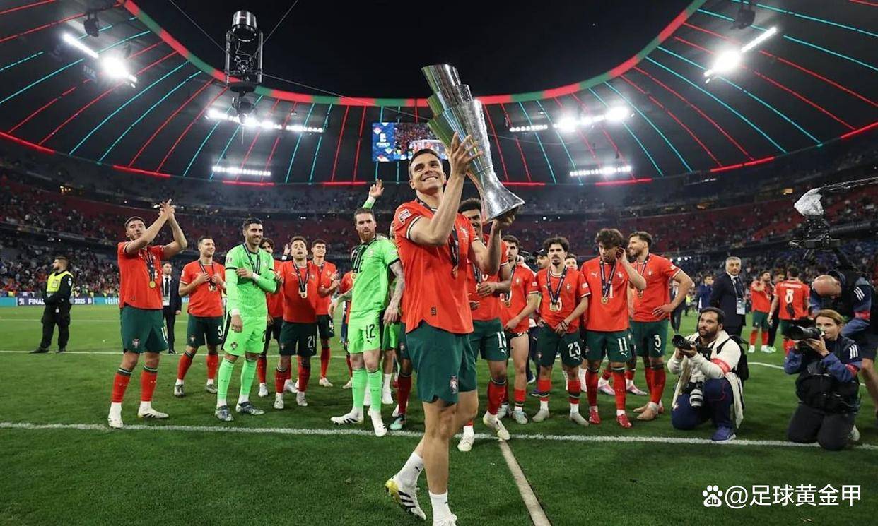 B体育体育app下载地址-巴塞罗那战胜了拜仁慕尼黑，晋级欧国联比赛