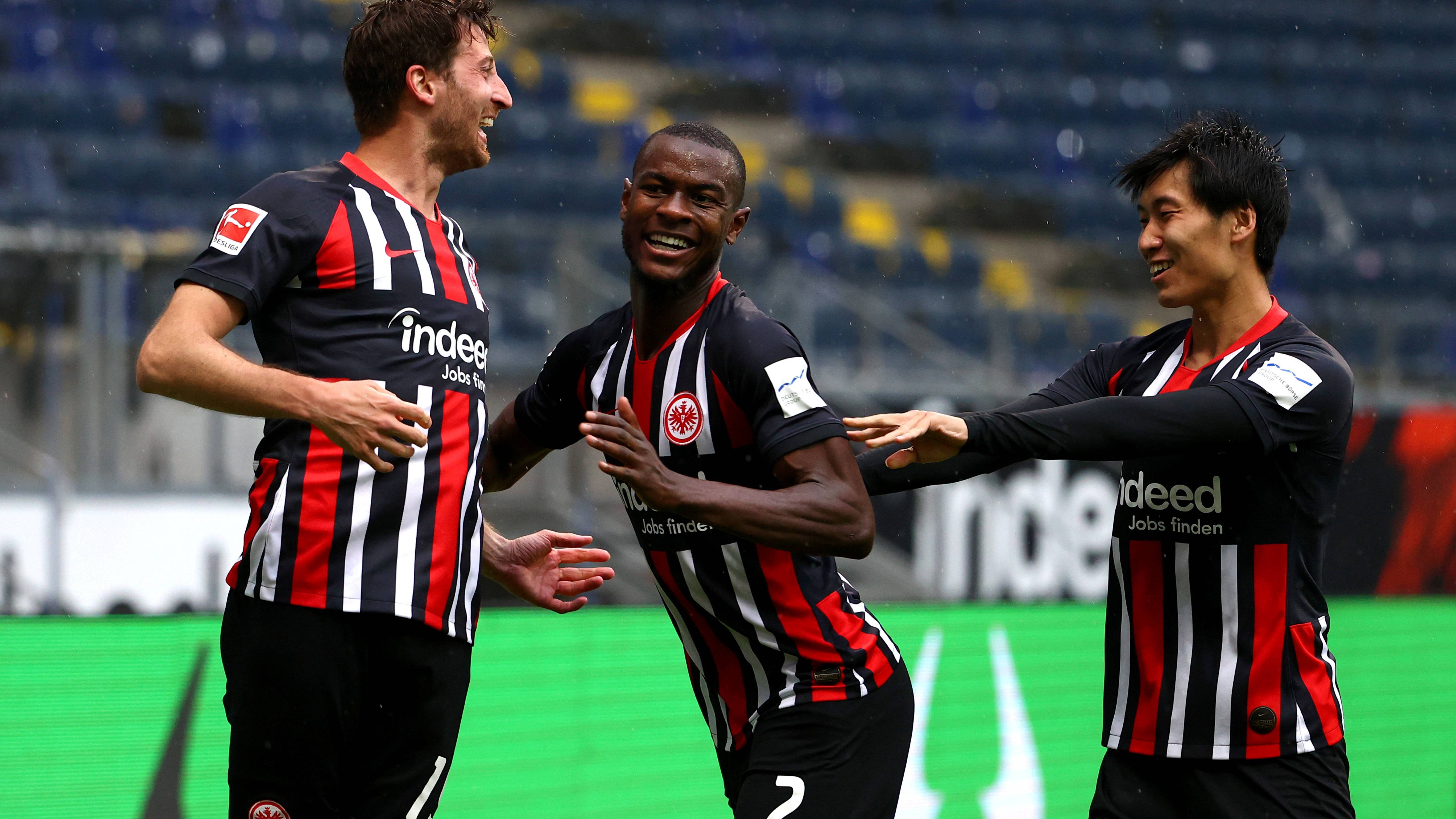 弗赖堡惨遭逆转,客场比赛失利 弗赖堡惨遭逆转,客场比赛失利