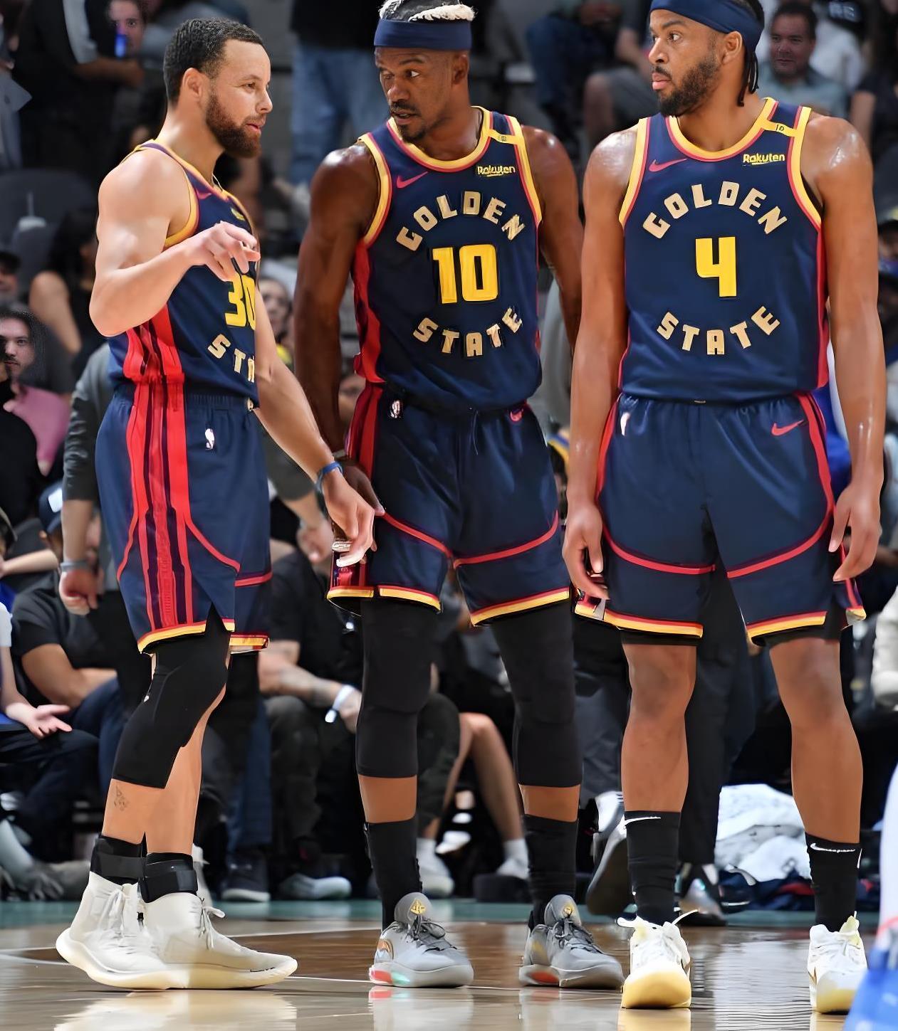 马刺全队集体训练备战总决赛，打造默契战术的简单介绍