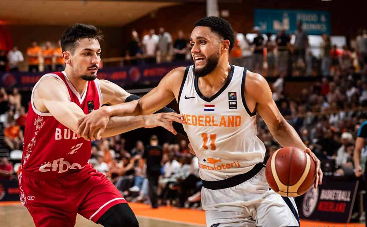 B体育体育中国官网-骑士队新秀表现出色，助球队逆转战局