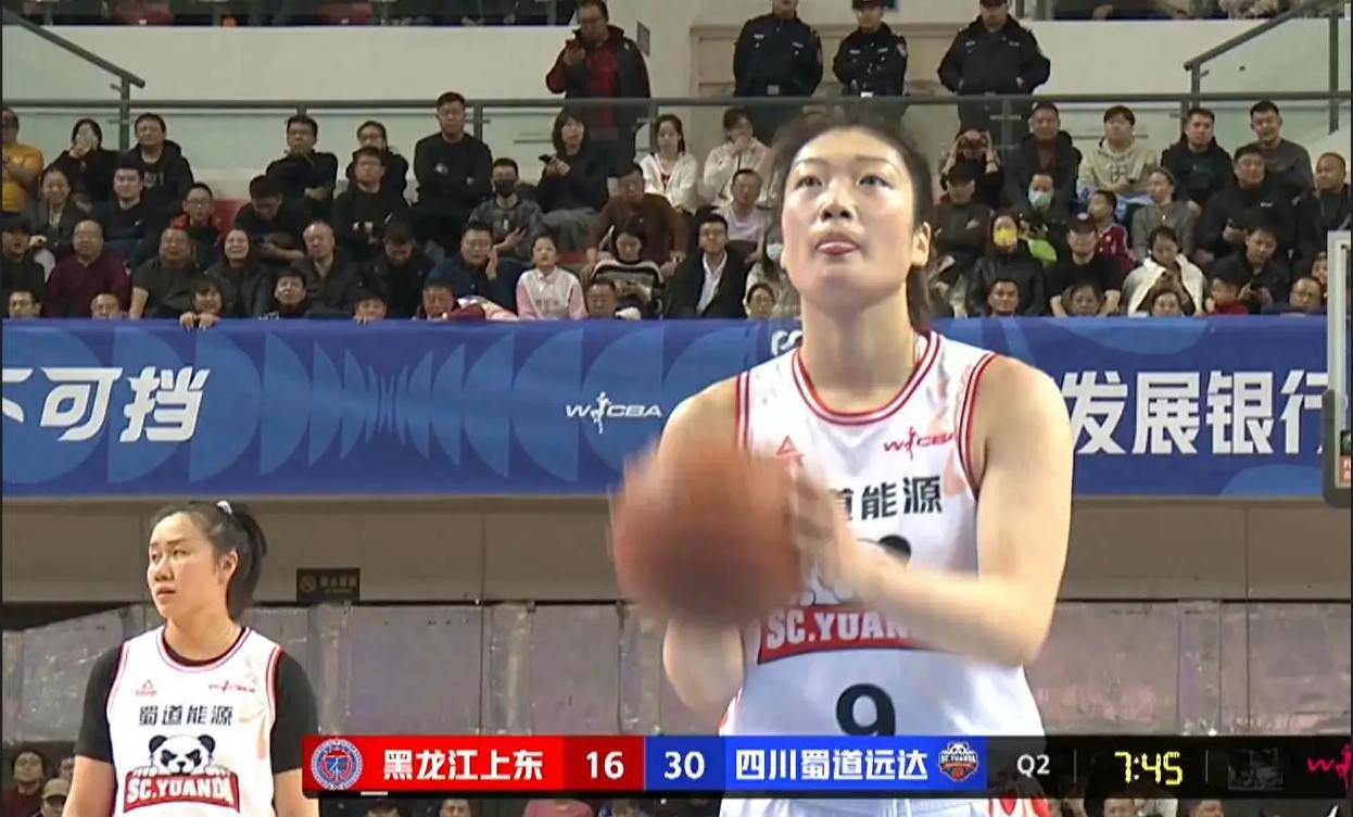 B体育体育娱乐-精彩争夺：四川队迎战黑龙江队的简单介绍