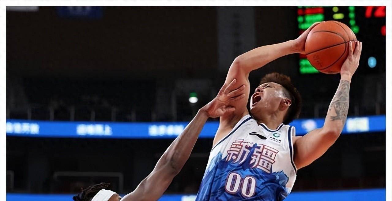 新疆男篮遭遇连败,球队面临困境 新疆男篮遭遇连败,球队面临困境