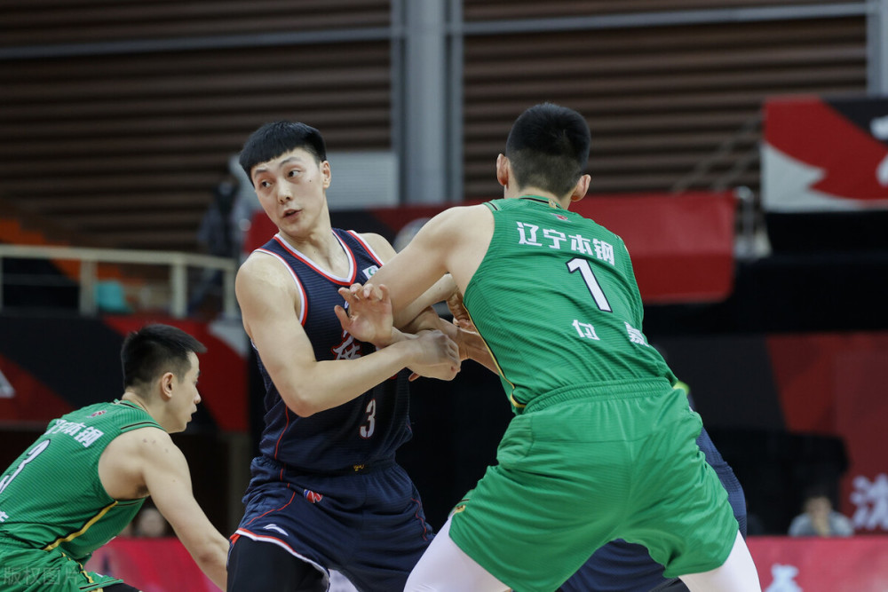 B体育体育官方-江苏迎来胜利之夜，福建男篮拼尽全力以求反转的简单介绍